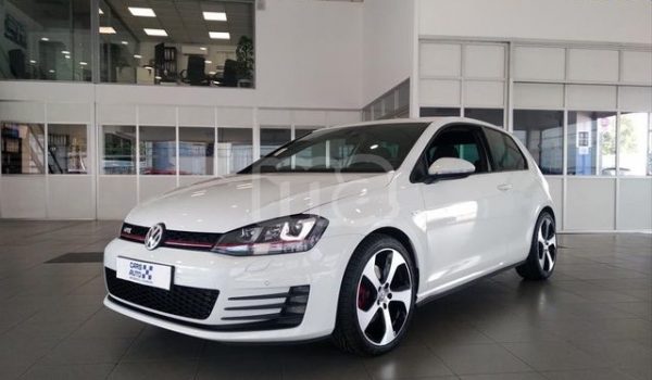 VOLKSWAGEN GOLF GTI 2. 0 TSI 220CV BMT