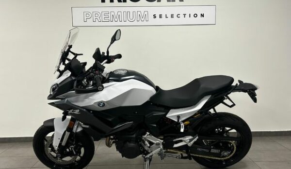 BMW Motorrad F 900 XR